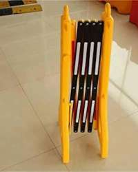 Parking Crowd Control Scissor Barricade Fence Stand Road Safety Products Traffic Portable Folding Expanding Barrier