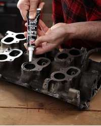 J-B Weld 31316 RTV Silicone Gasket Maker and Sealant - 3 oz. - Blue