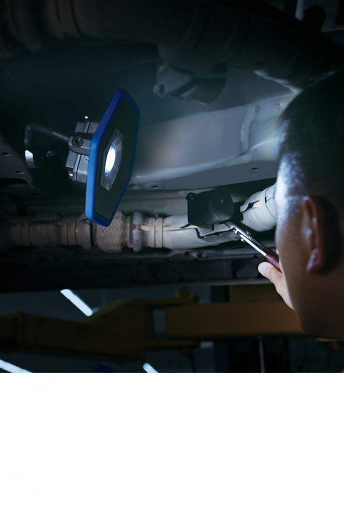 Compact Size Light Weight IP65 Rated WL4018 High Lumens of 2100lm Flood & Area Light,Waterproof,Dust Proof,180° Magnetic Adjustable Handle, Including Battery with Charging Compact Size Light Weight IP65 Rated WL4018 High Lumens of 2100lm Flood & Area Light,Waterproof,Dust Proof,180° Magnetic Adjustable Handle, Including Battery with Charging